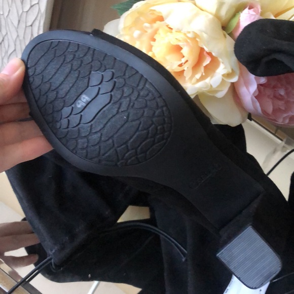 Carlos by Carlos Santana open toe heel boots - Picture 9 of 9